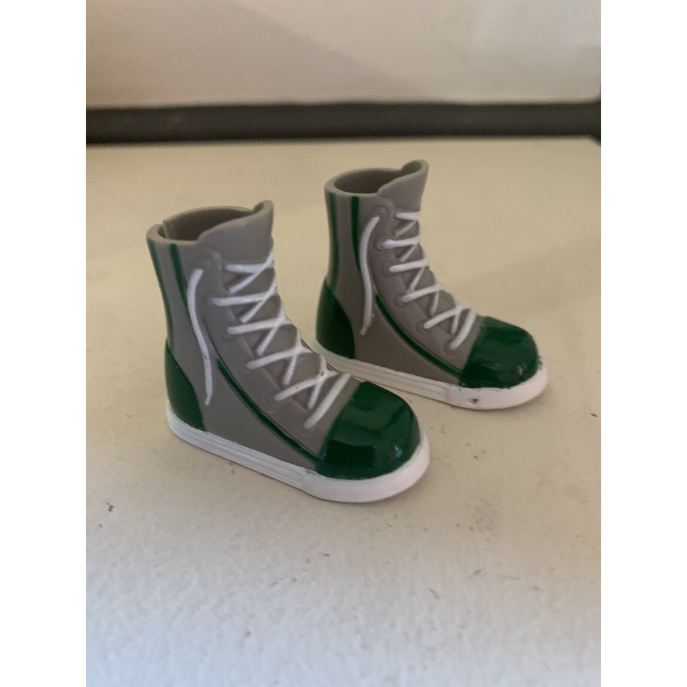 MATTEL GREEN GREY SNEAKERS SHOES MY SCENE KEN FASHION ACCESSORIES
